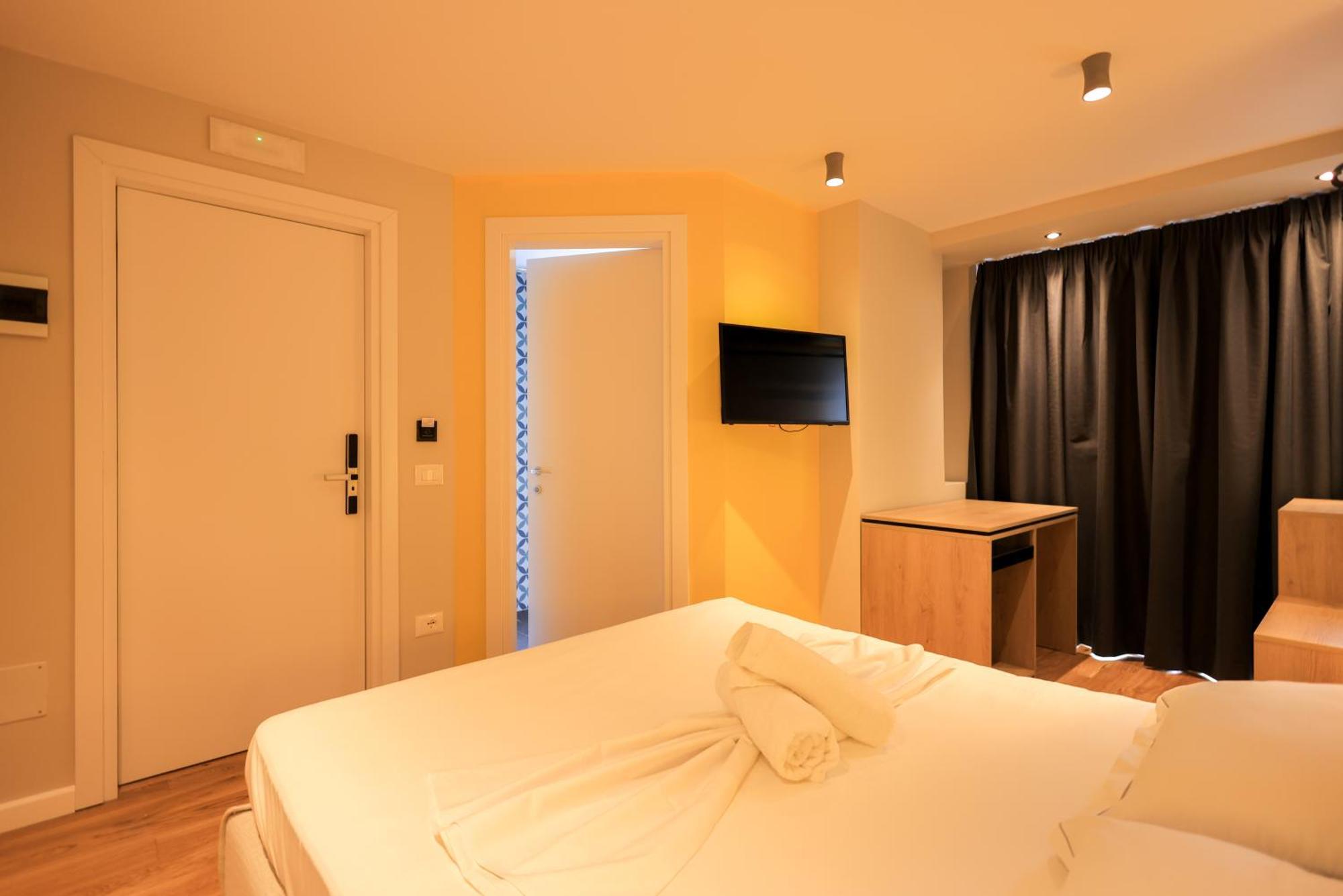 Grandstay Studios Durrës Exterior foto